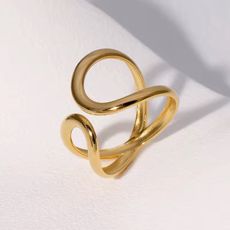SOFT GIRL RING