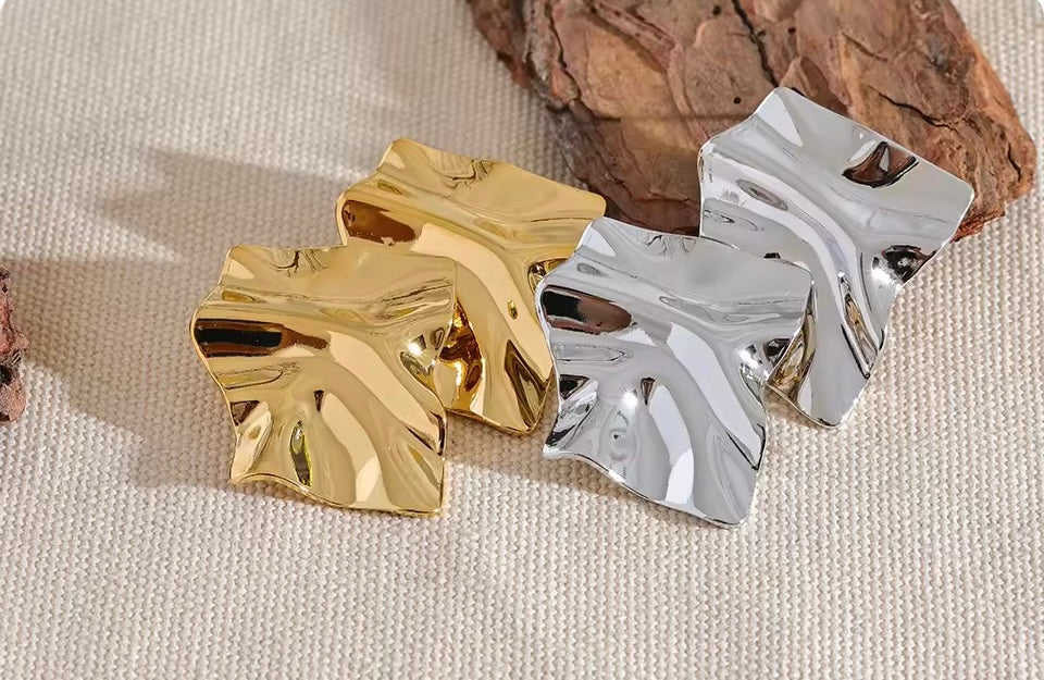POSH MUCH EARRINGS