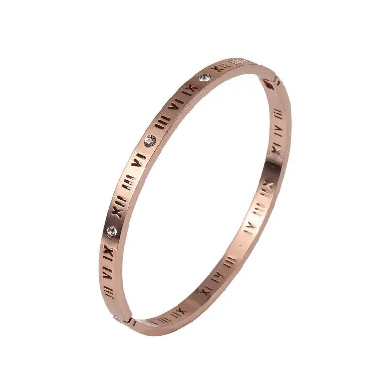 THE ROMAN GODDESS BRACELET