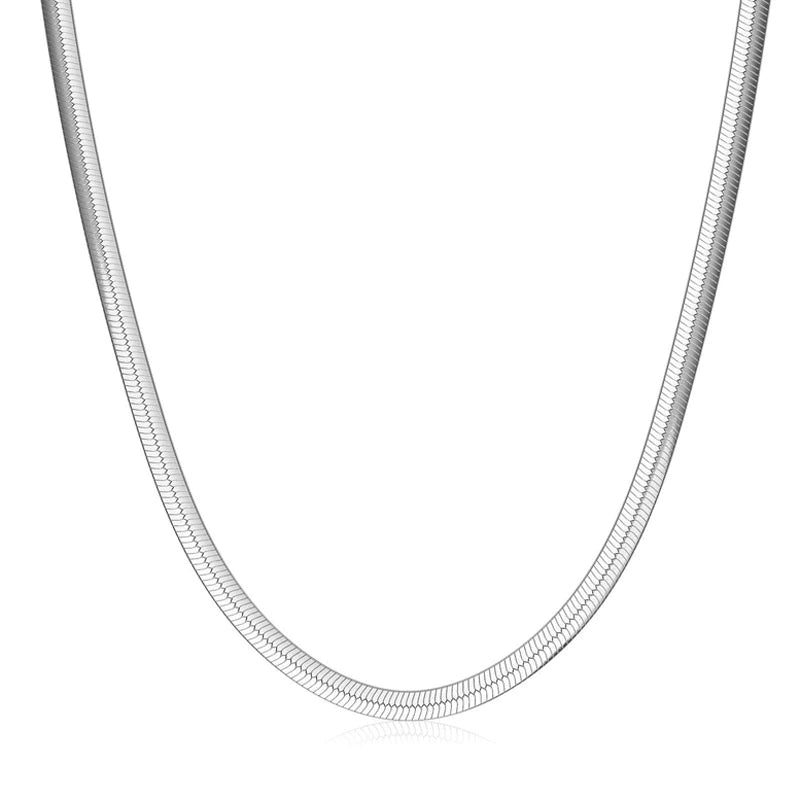 THE RICH AUNTIES BAE NECKLACE