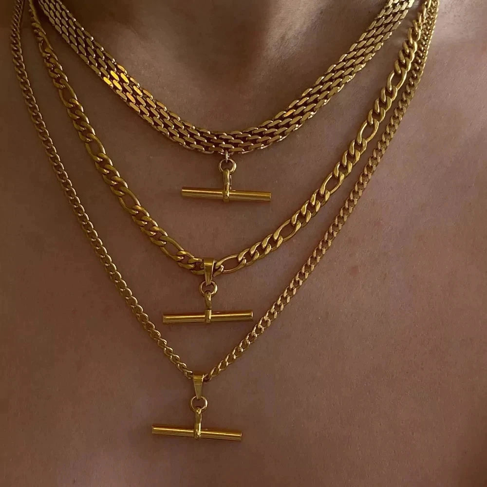 FIGARO ANCHOR NECKLACE