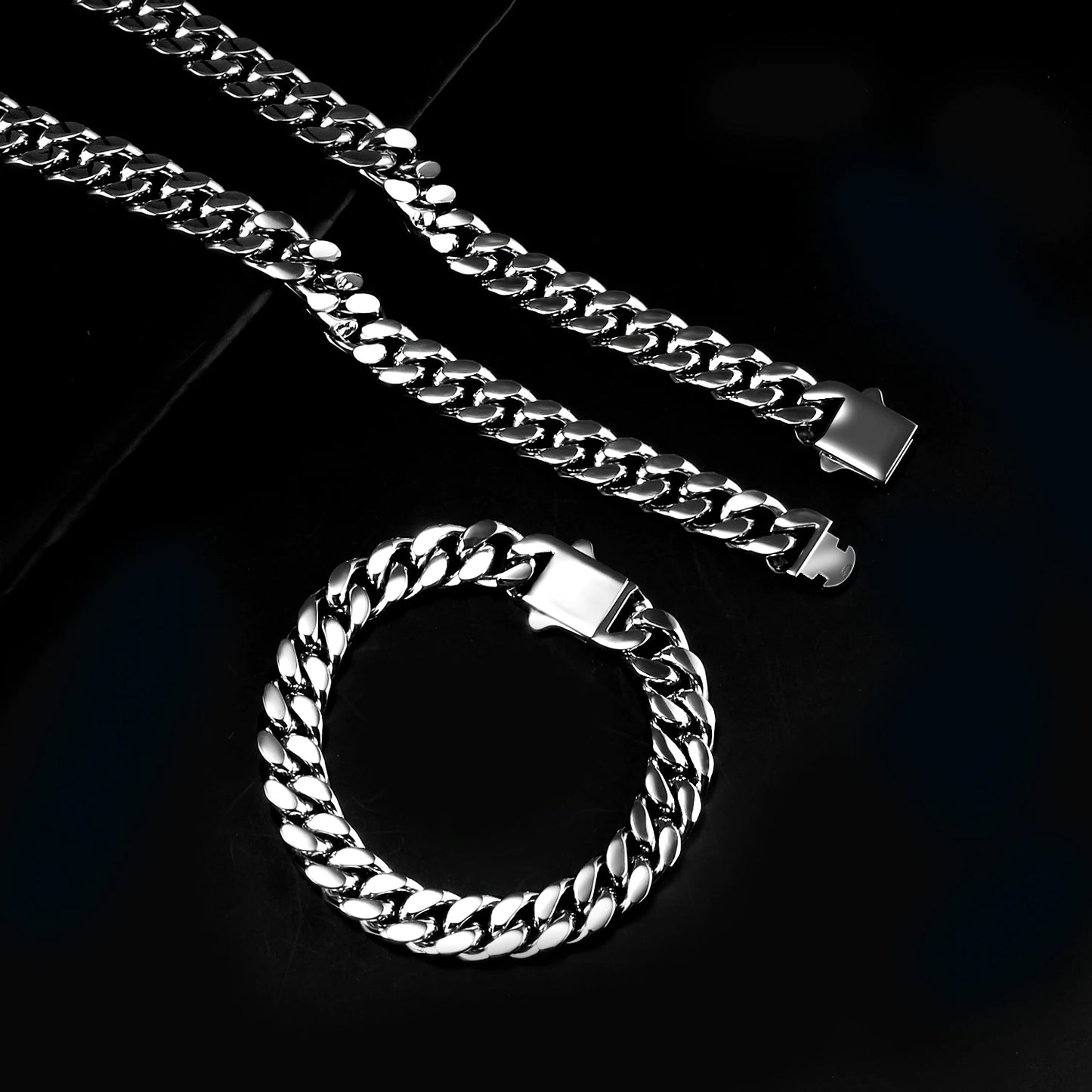 NEVER TO BE CAUGHT UNFRESH CHAIN