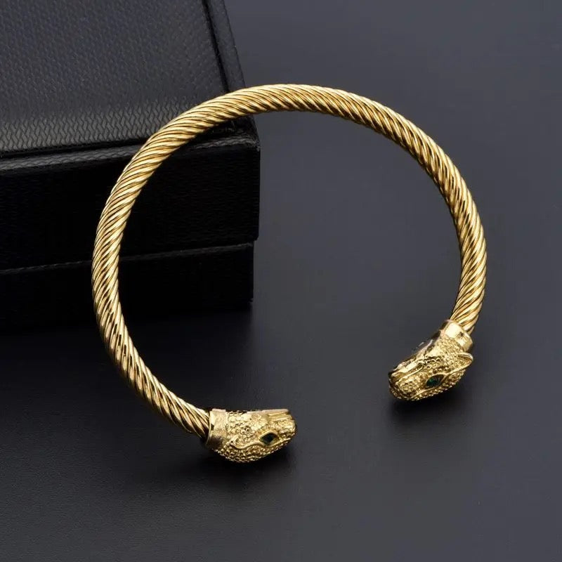 ROYALTY BRACELET