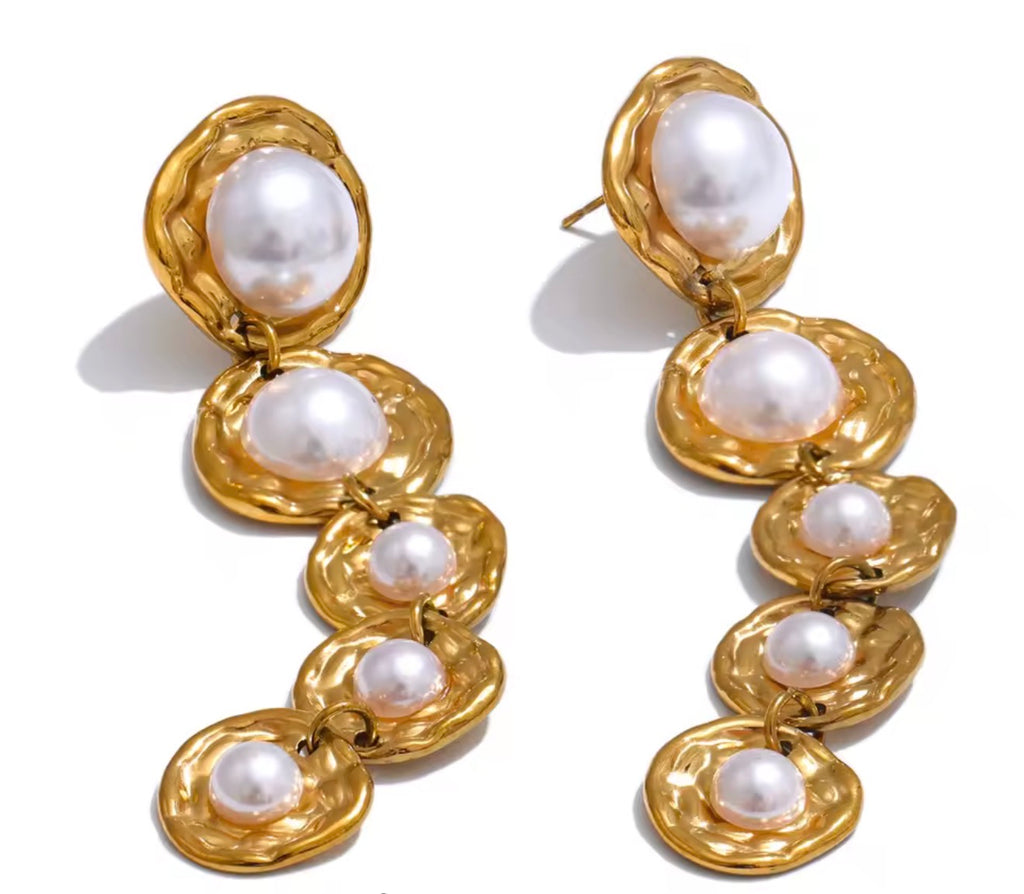 OLD MONEY DRIP EARRINGS