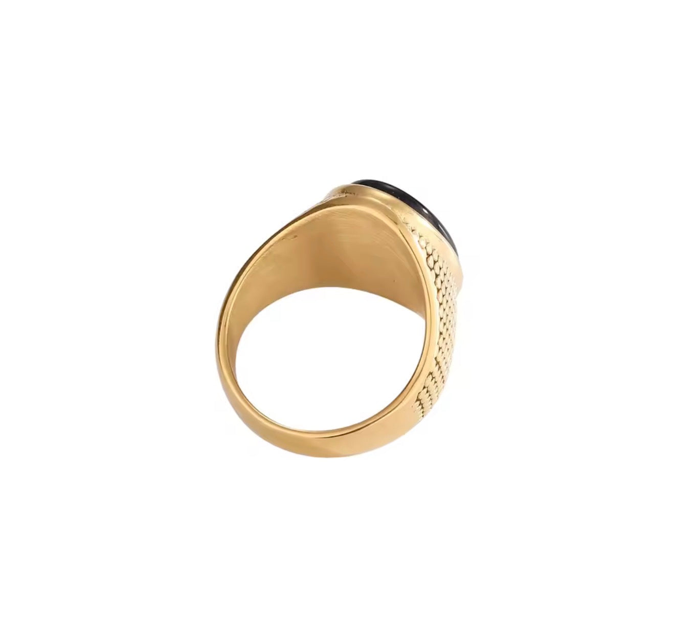 BOLD & BOUGIE RING