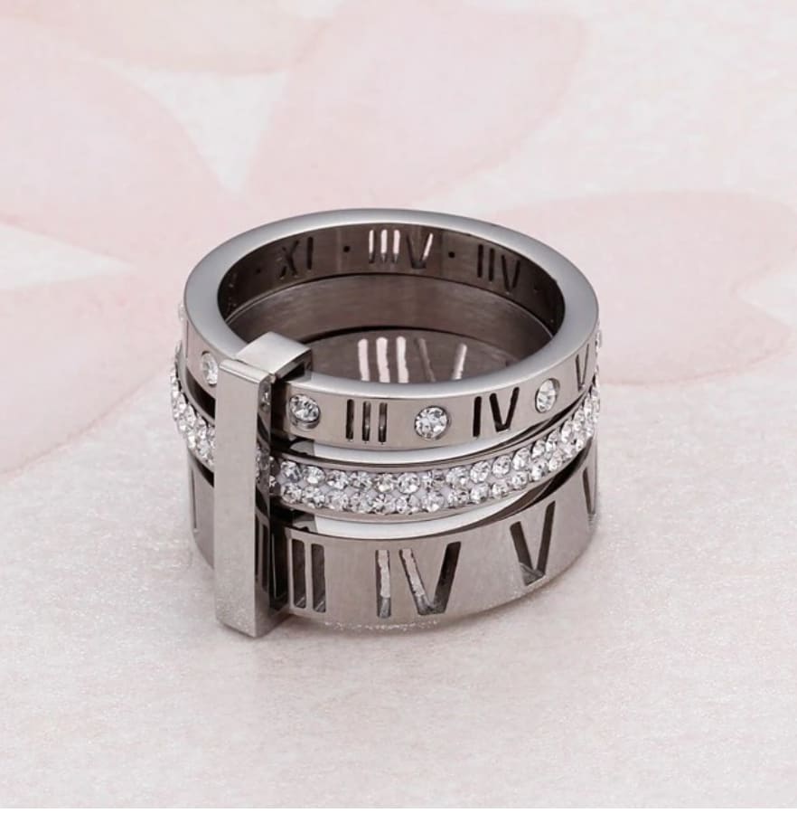 BBB (BADDEST BAG-STACKING BABE ) RING